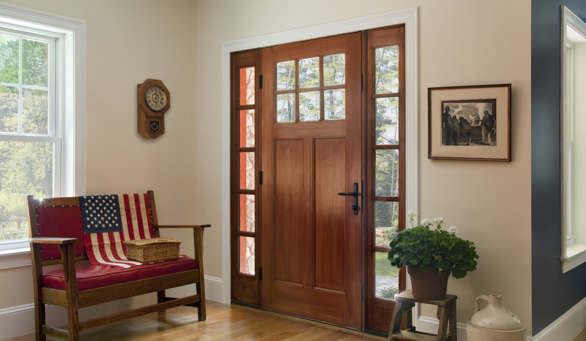 Wood Entry Doors vs. Fiberglass Doors