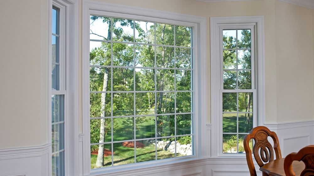 HBP Classic double hungs in bay window configuration